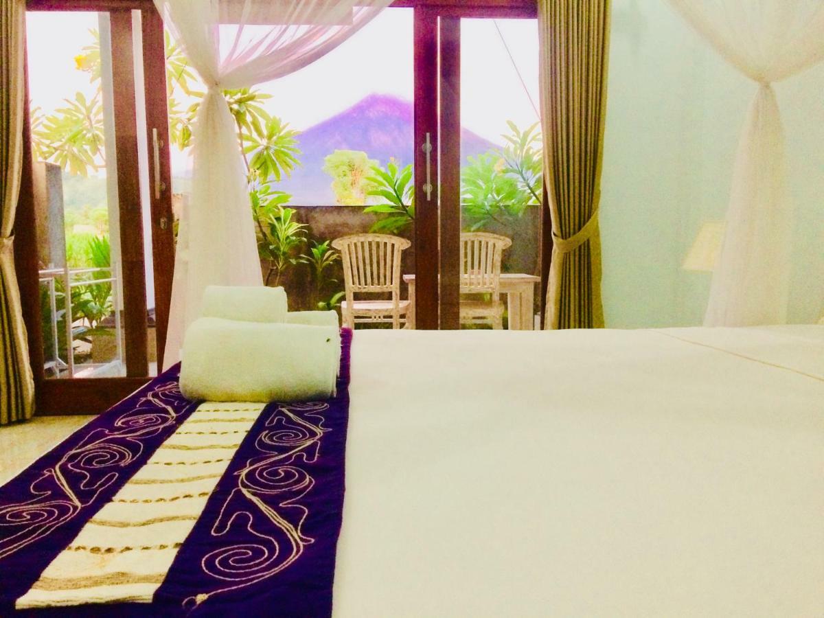 D'Uma Amed Homestay Exterior foto